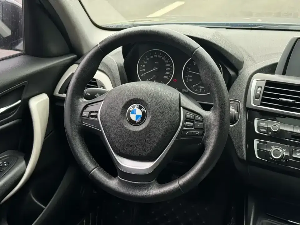 BMW 1 Series (Import)