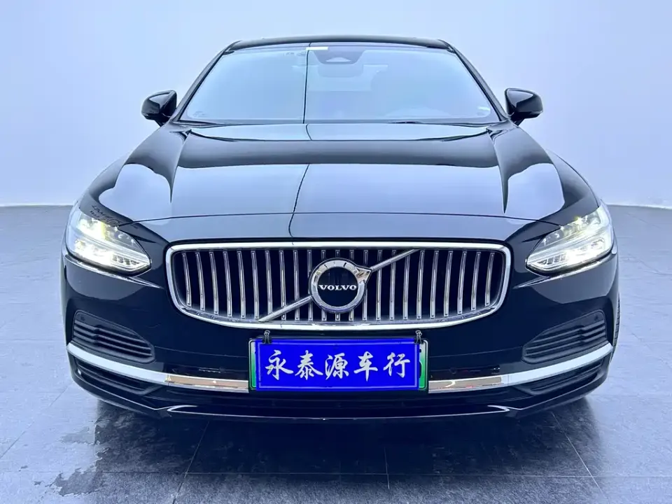 Volvo S90 PHEV
