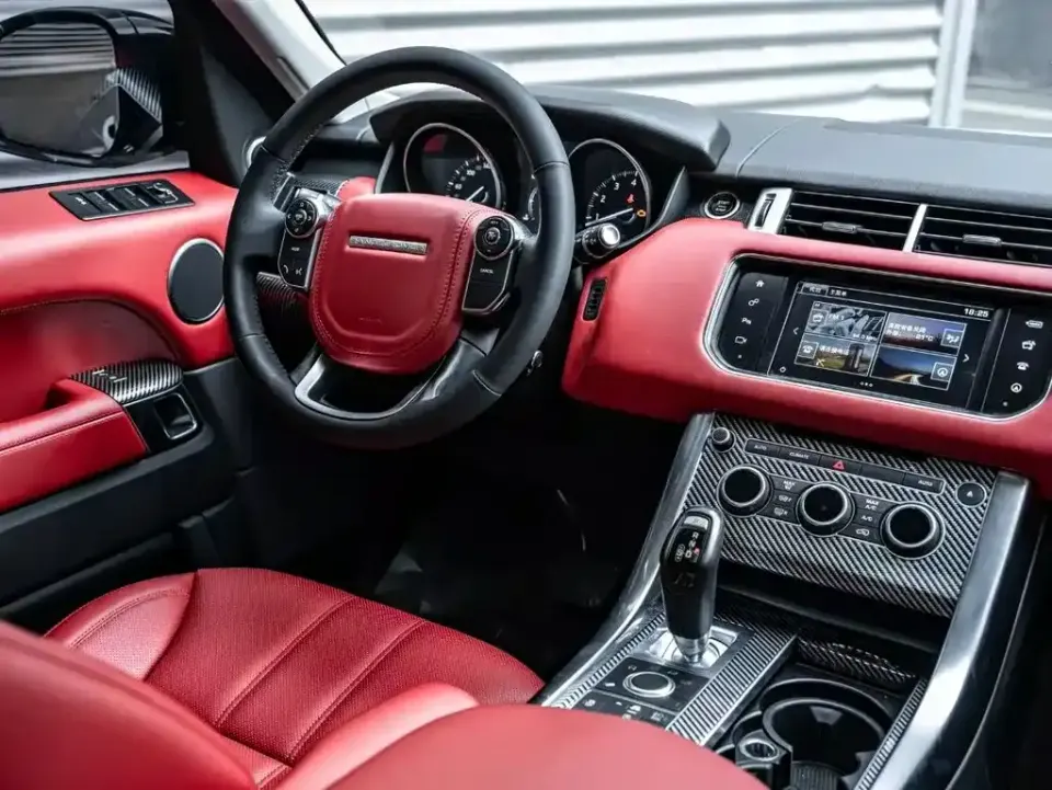 Land Rover Sport