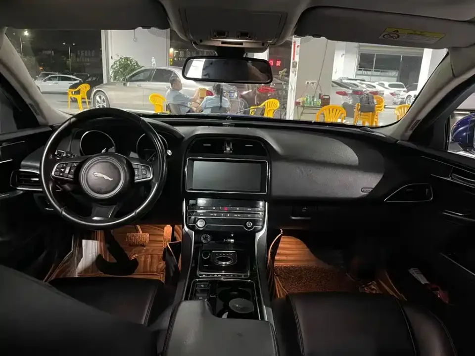 Jaguar XEL