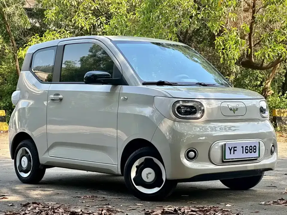 Wuling MINIEV