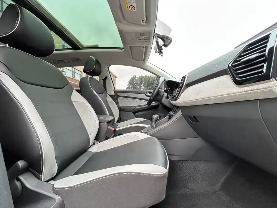 Jetta VS7