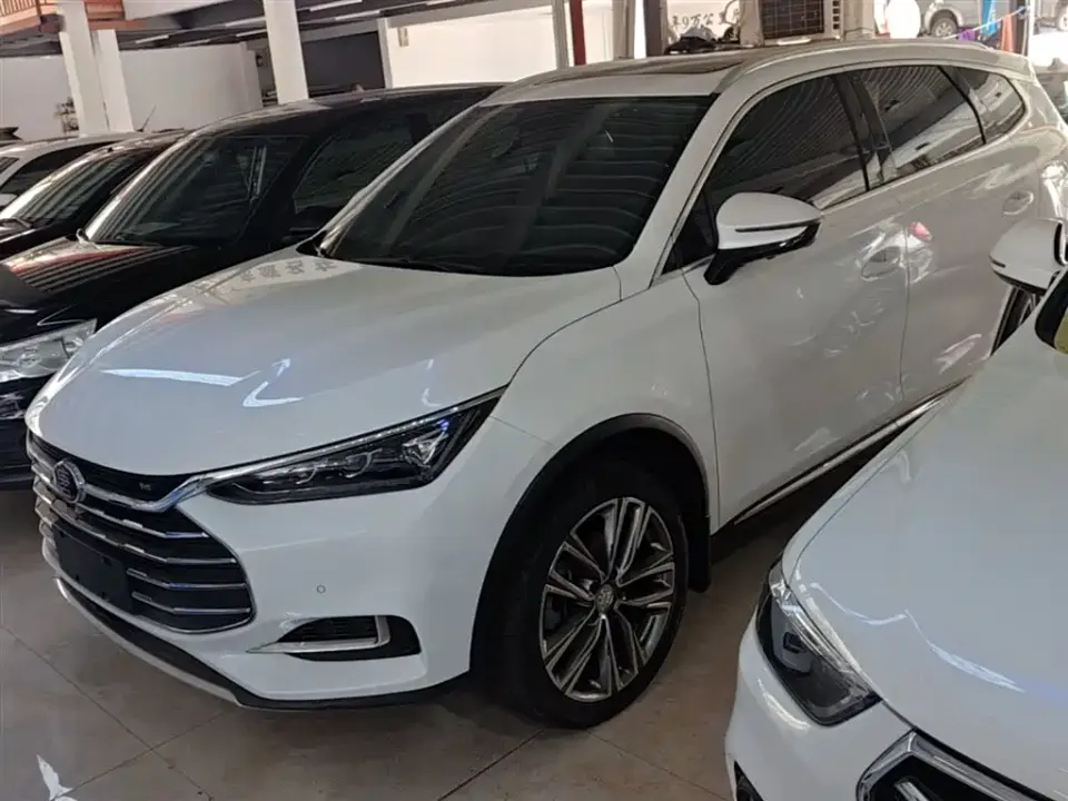 BYD Tang