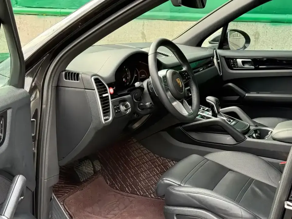 Porsche Cayenne Hybrid