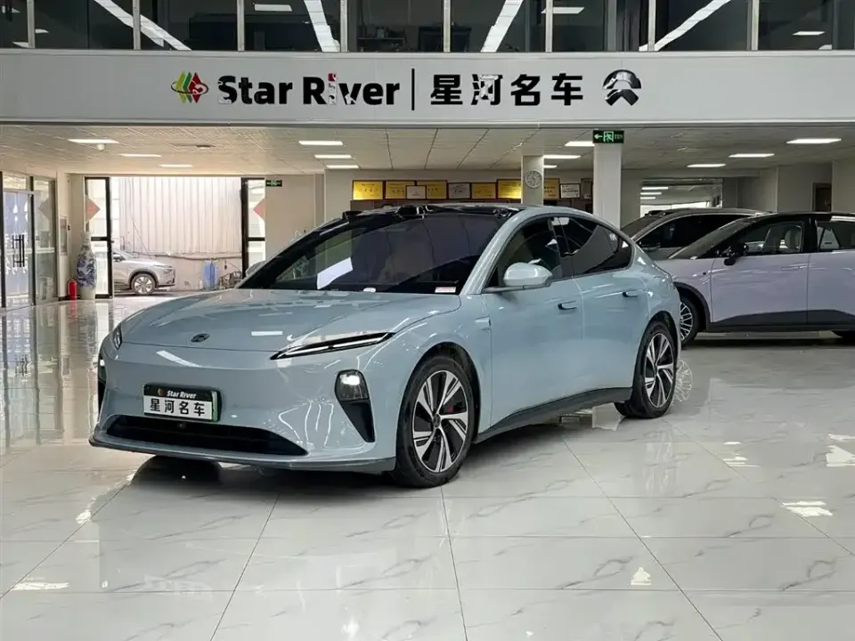 Nio ET5