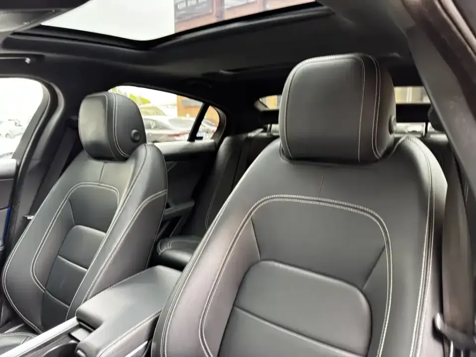 Jaguar XEL