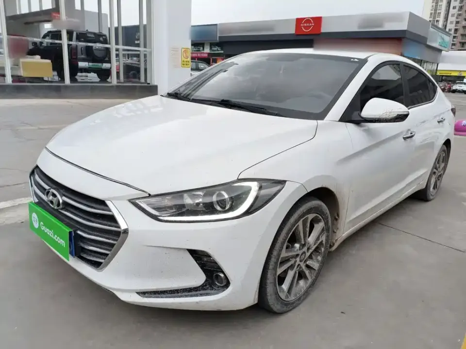 Hyundai Elantra