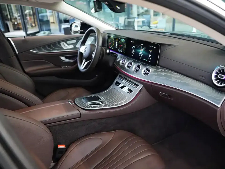 Mercedes-Benz CLS