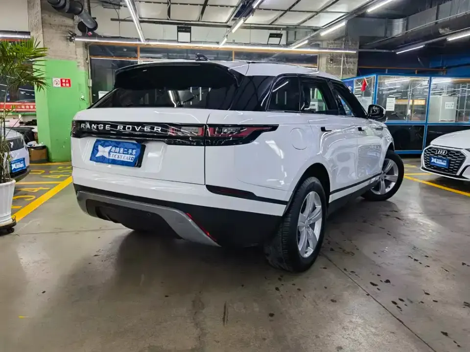 Land Rover Velar