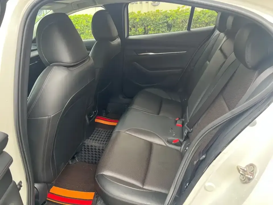 Mazda 3 Axela