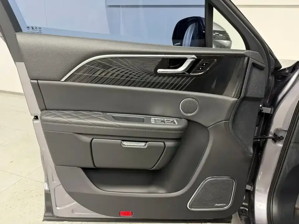 Hongqi Hongqi E-HS9