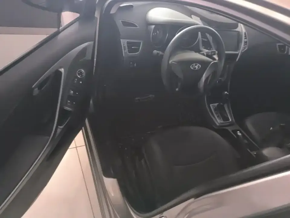 Hyundai Elantra Langdong