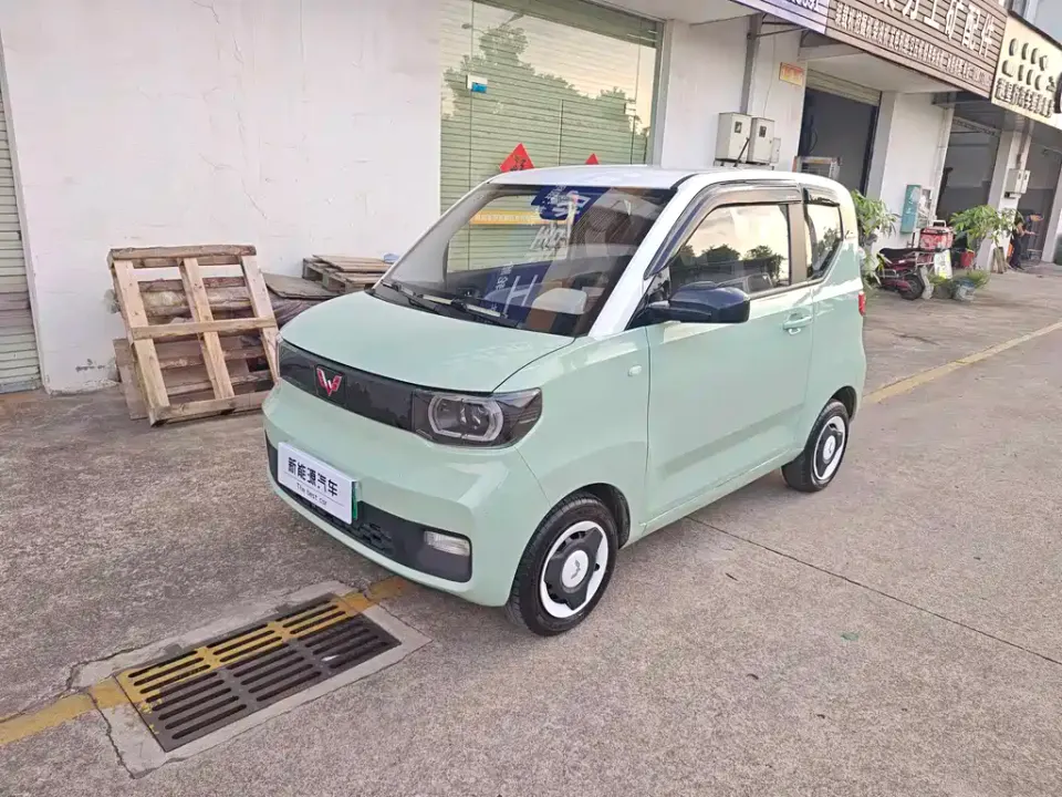 Wuling MINIEV
