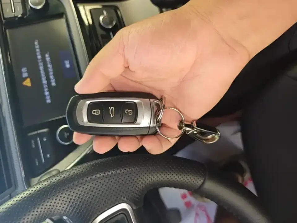 Geely Emgrand GS