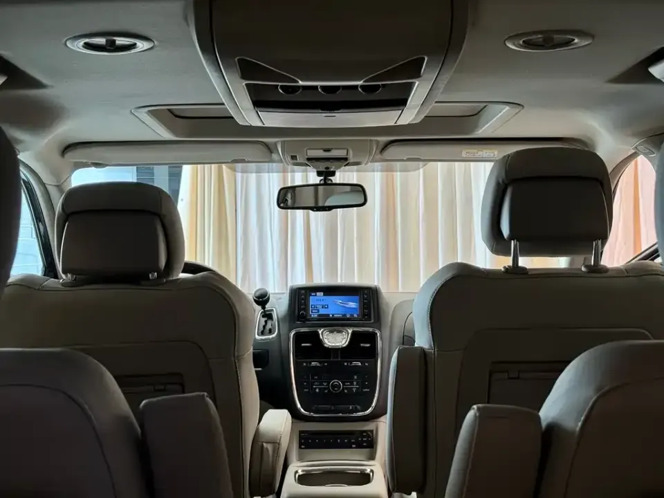 Chrysler Grand Voyager (Import)