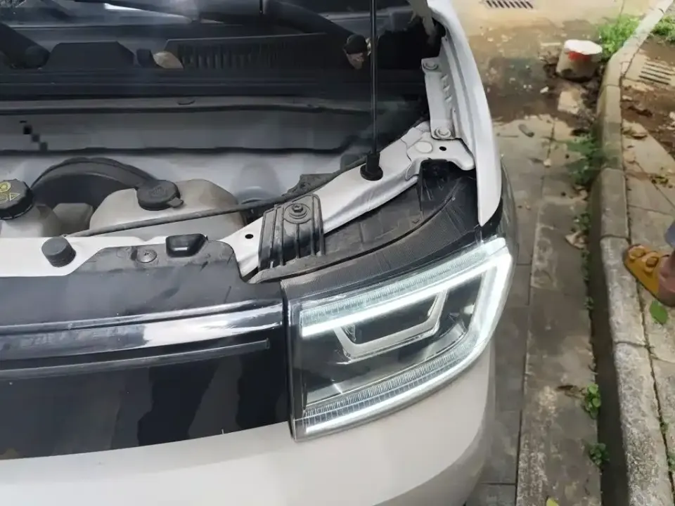 Wuling MINIEV
