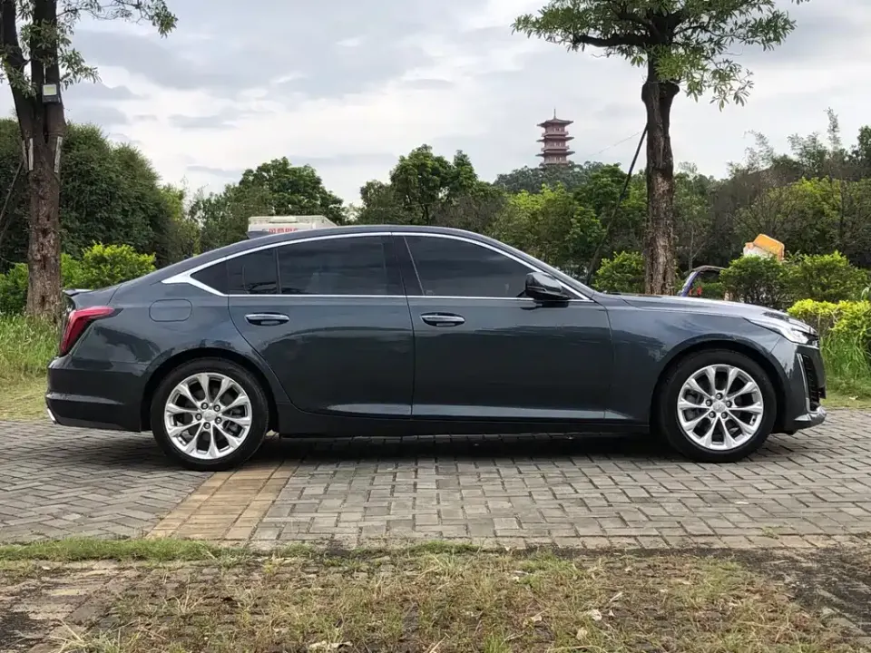 Cadillac CT5