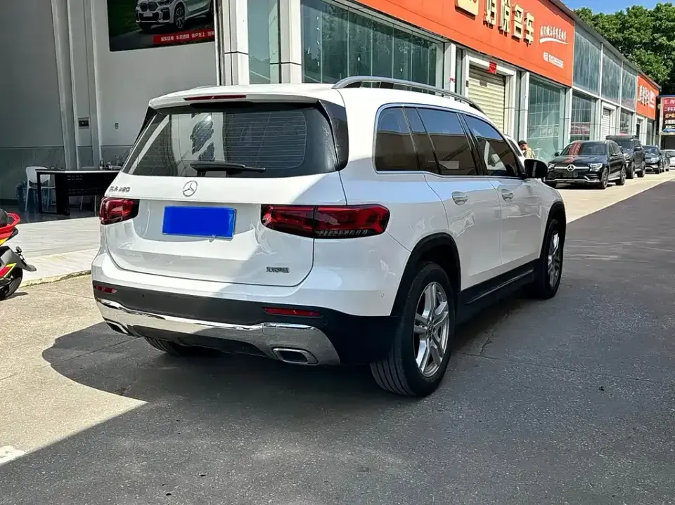 Mercedes-Benz GLB