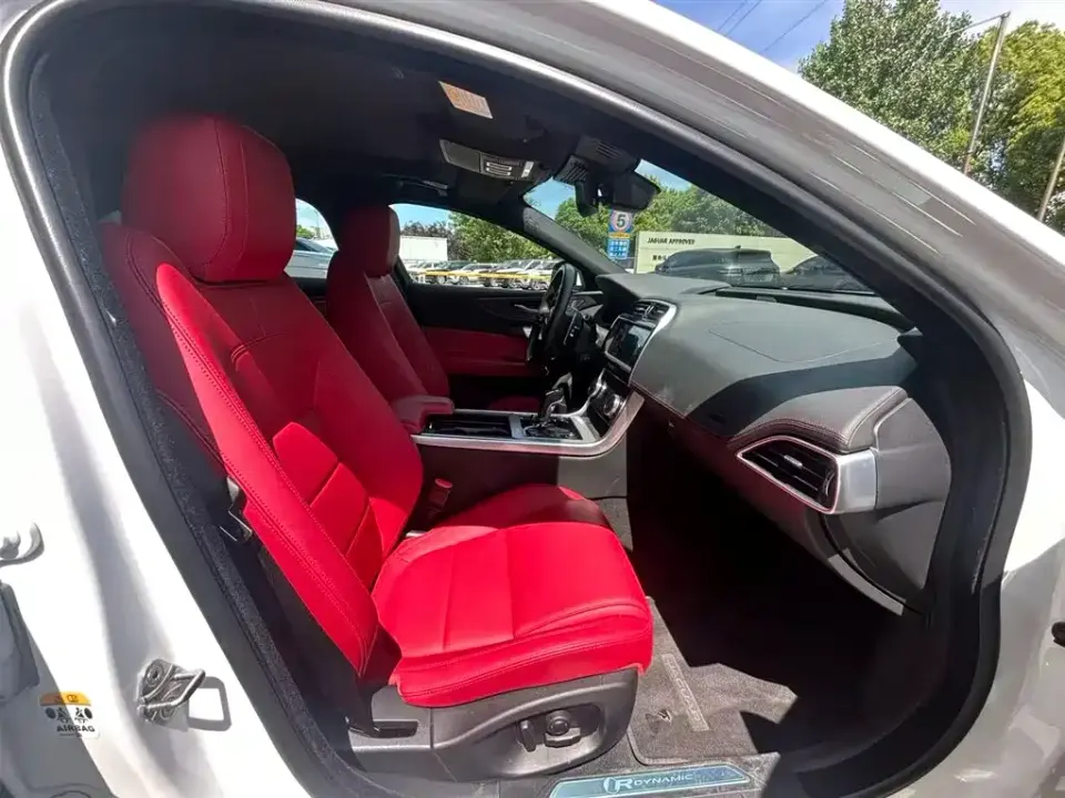 Jaguar XEL
