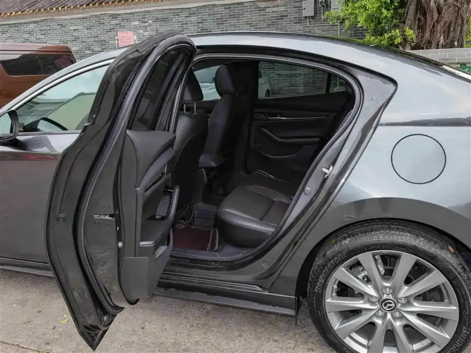 Mazda 3 Axela