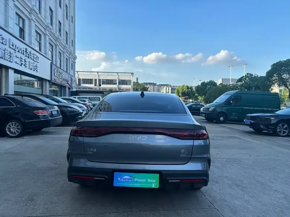 BYD Qin L