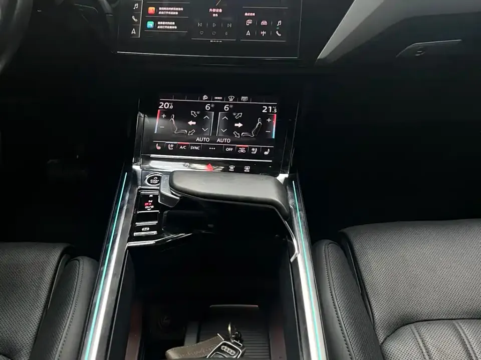 Audi e-tron (Import)