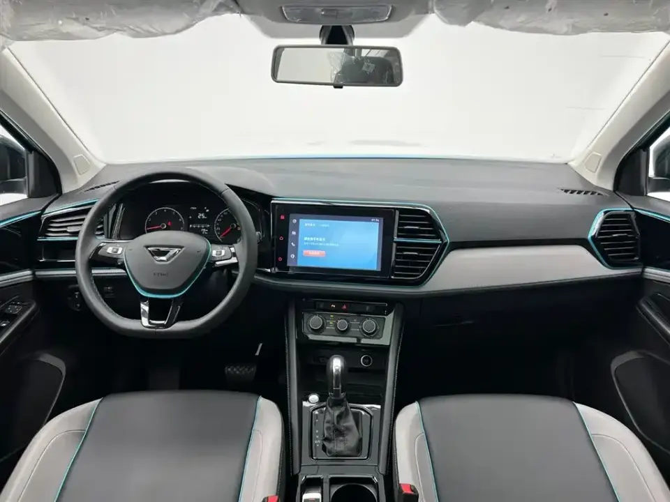 Jetta VS5