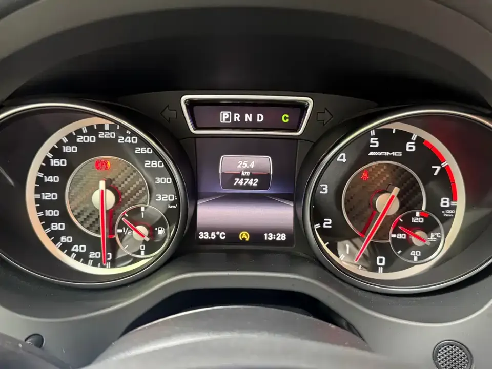 Mercedes-Benz GLA AMG