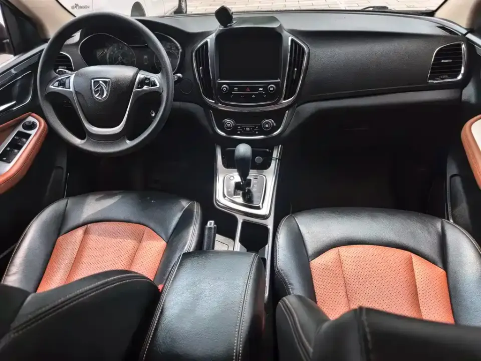 Baojun 560