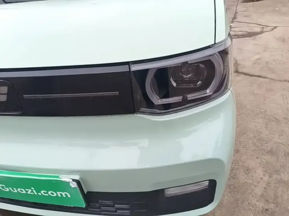 Wuling MINIEV