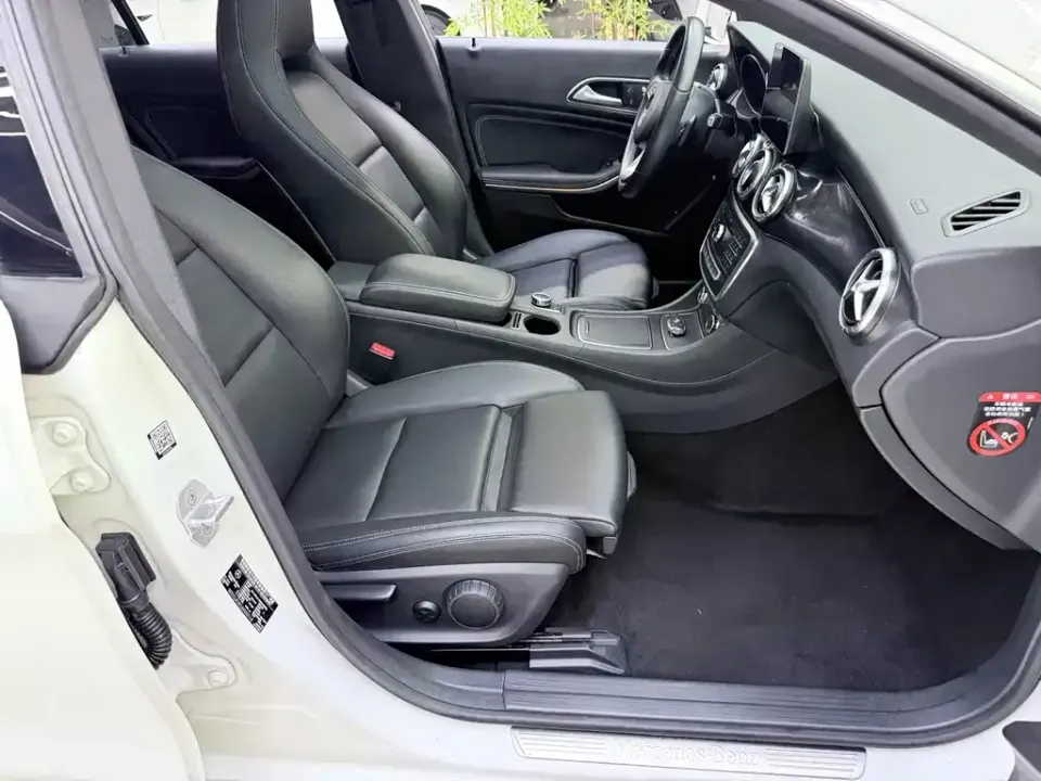 Mercedes-Benz CLA (Import)