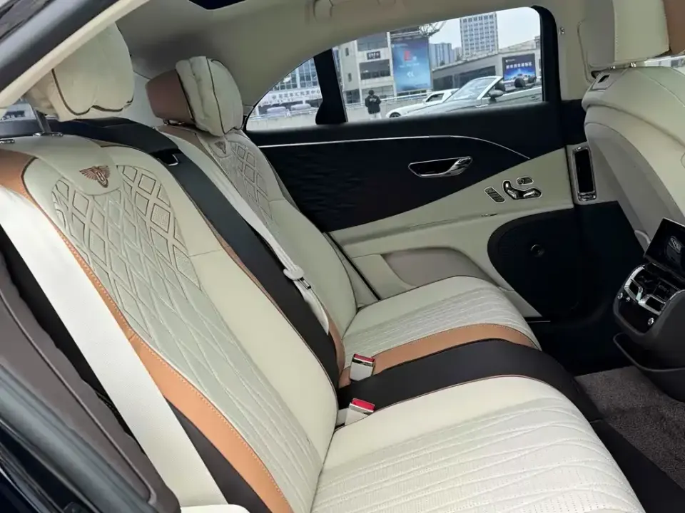Bentley Flying Spur PHEV