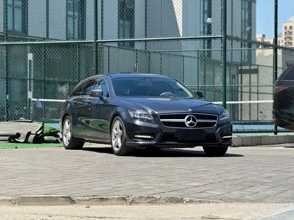 Mercedes-Benz CLS