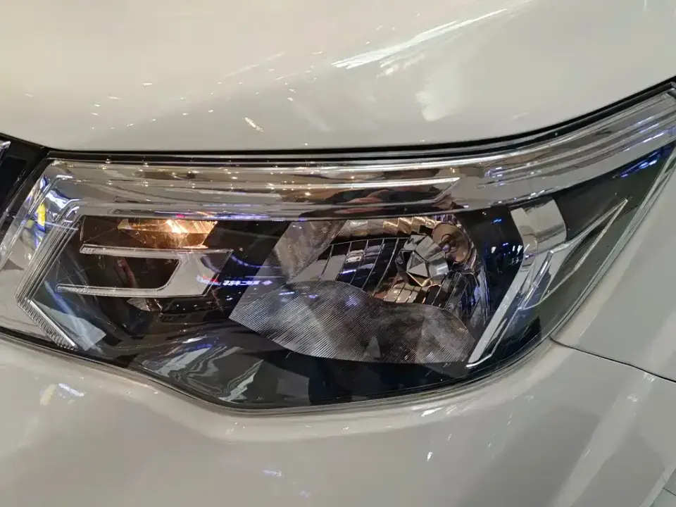 Nissan Terra