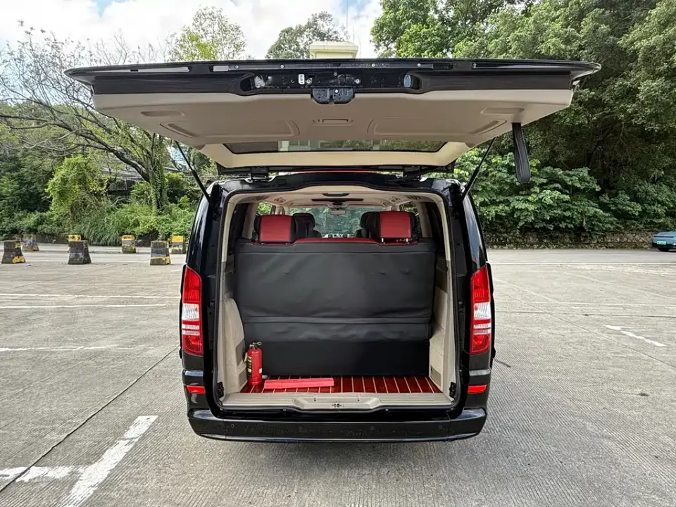 Mercedes-Benz Viano