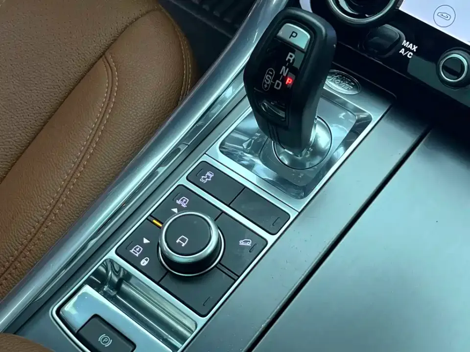 Land Rover Sport