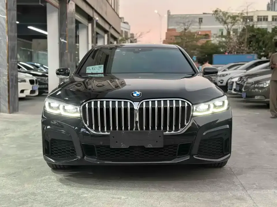 BMW 7-Series