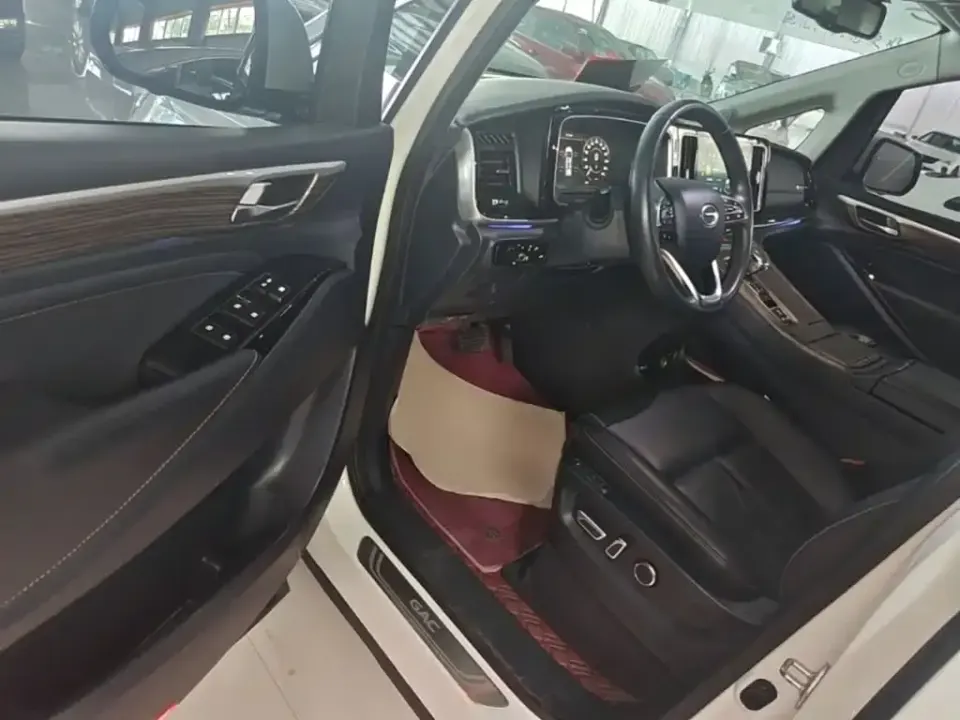 GAC Trumpchi M8