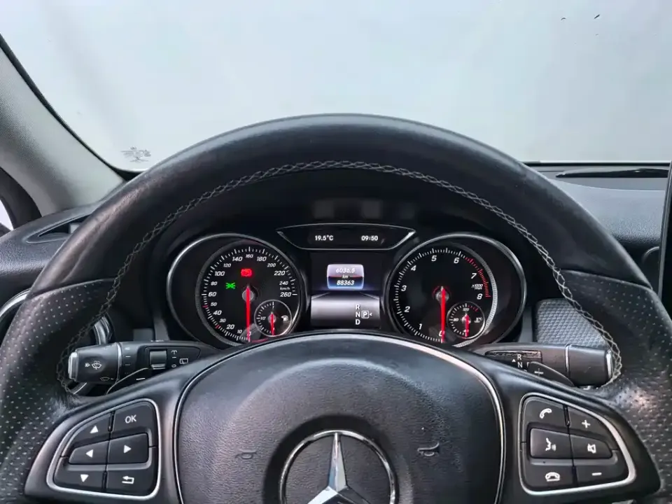 Mercedes-Benz GLA