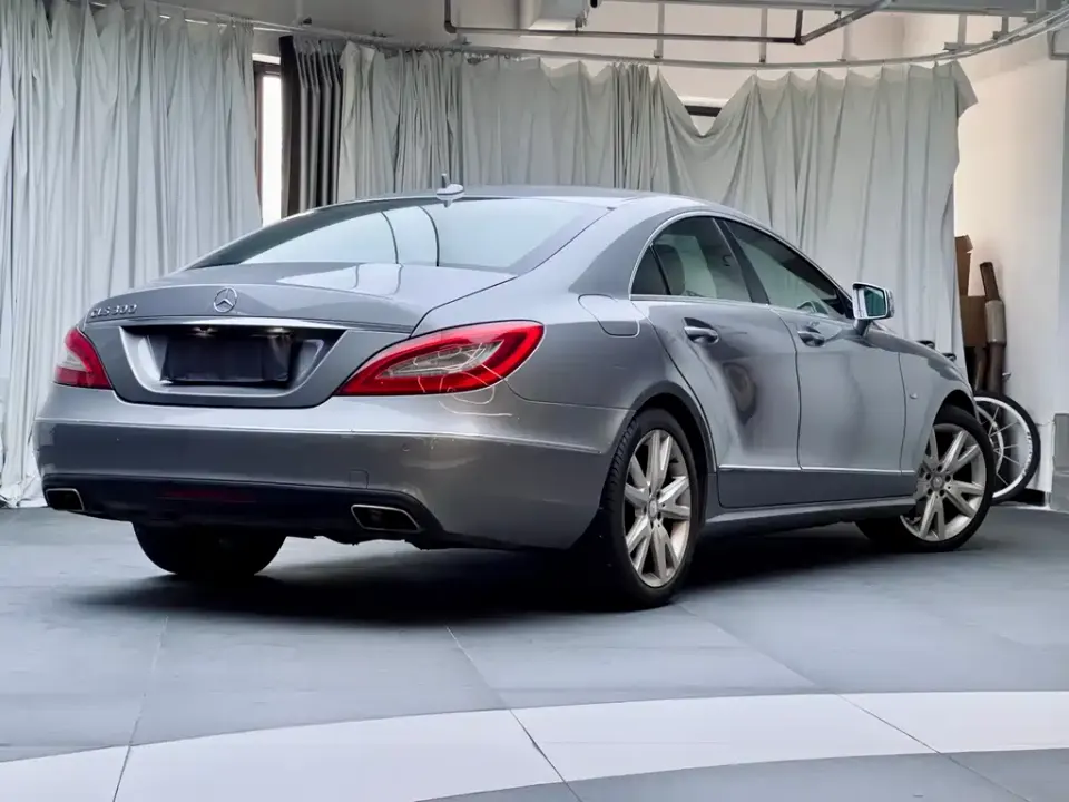 Mercedes-Benz CLS