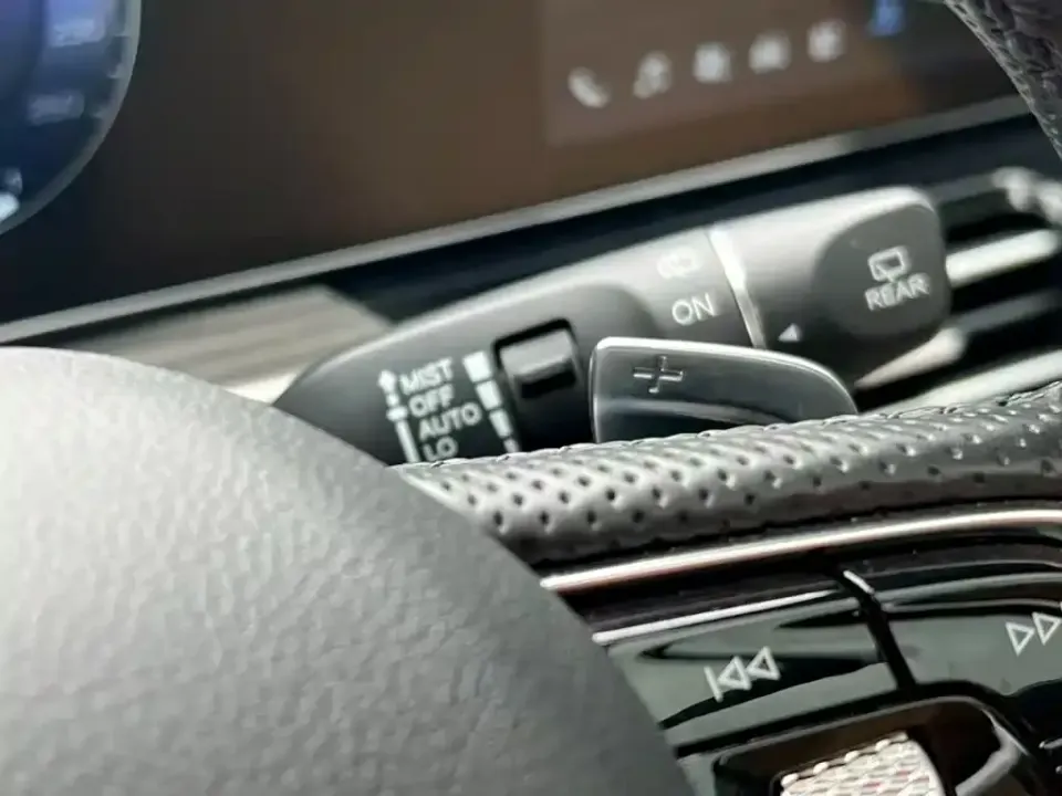 Hongqi Hongqi HS5