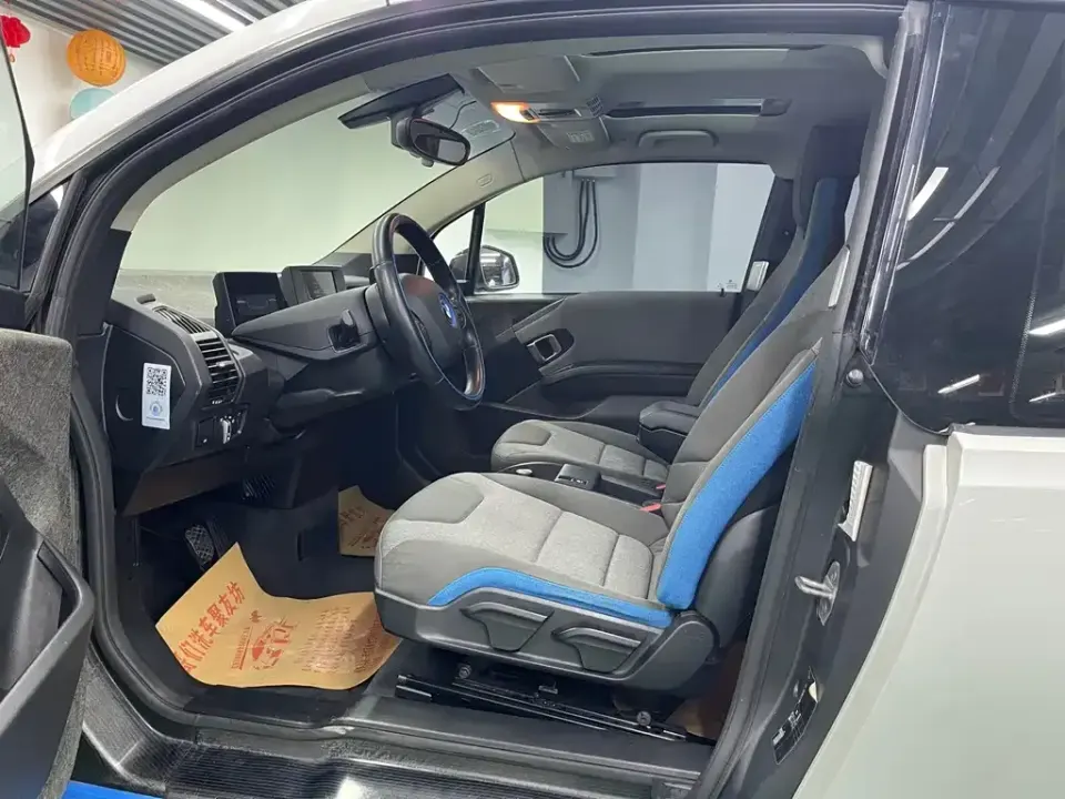 BMW i3 (Import)