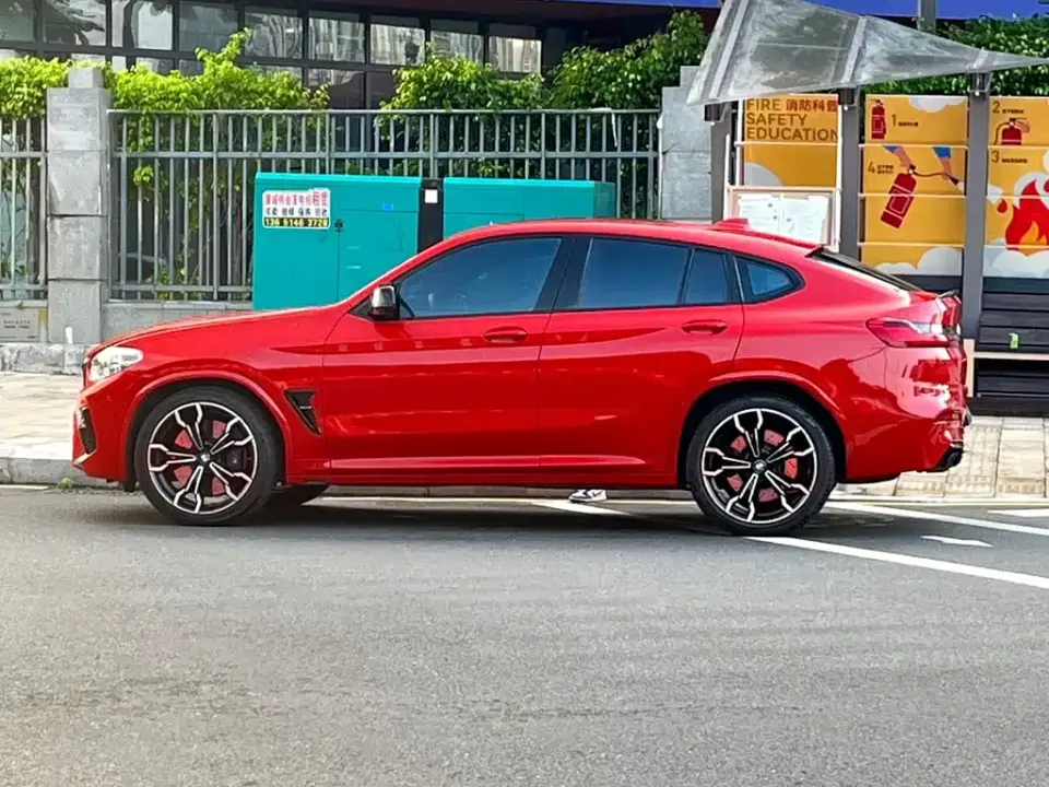 BMW X4 M