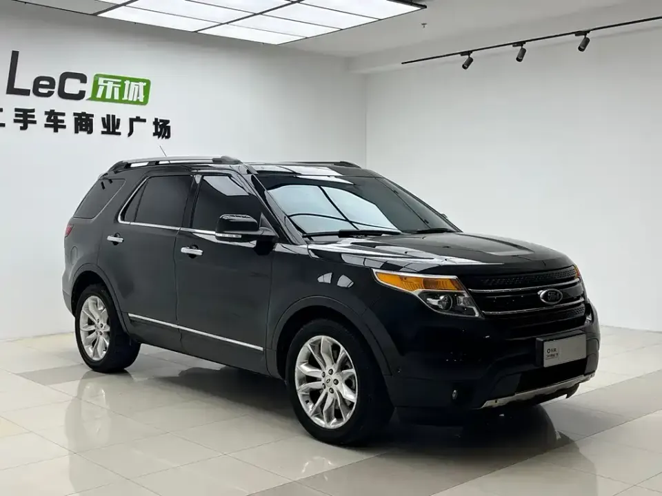 Ford Explorer (Import)