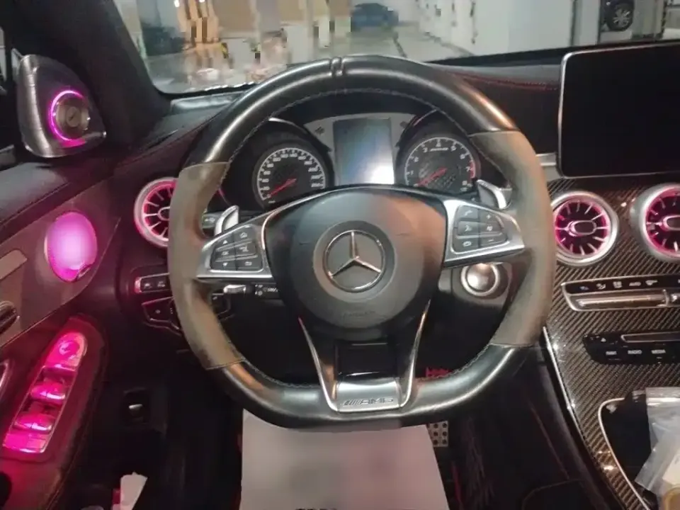 Mercedes-Benz GLC AMG