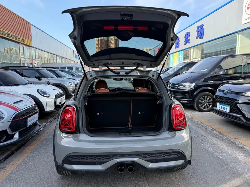 MINI Mini