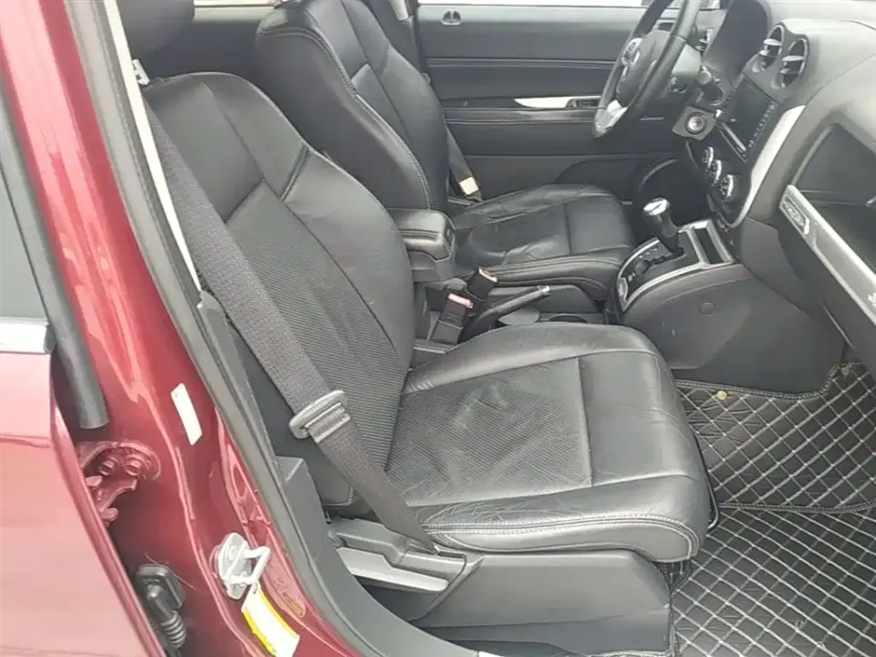 Jeep Compass (Import)