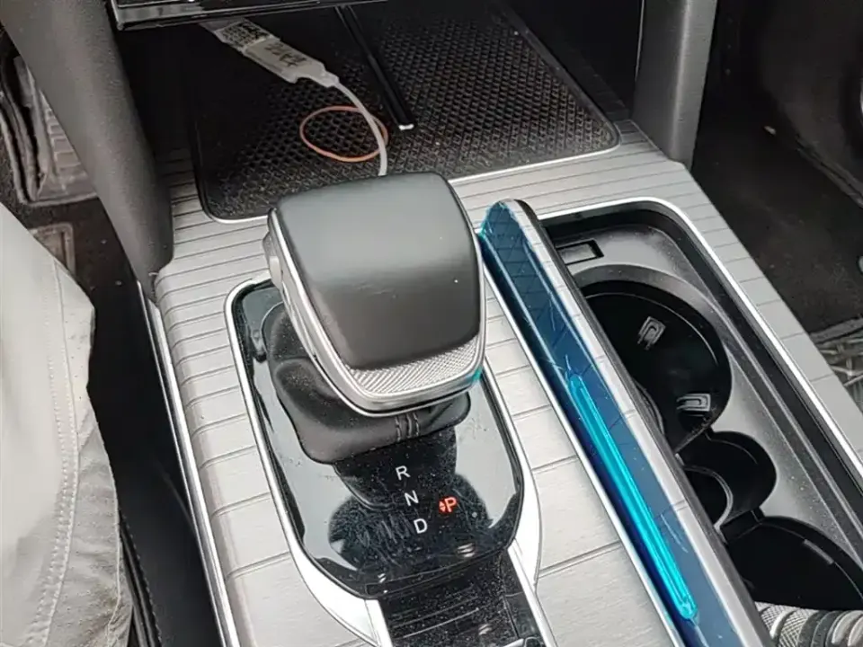 Hongqi Hongqi HS7 PHEV