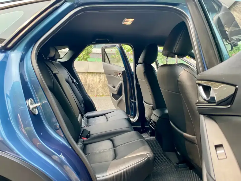 Mazda CX-4
