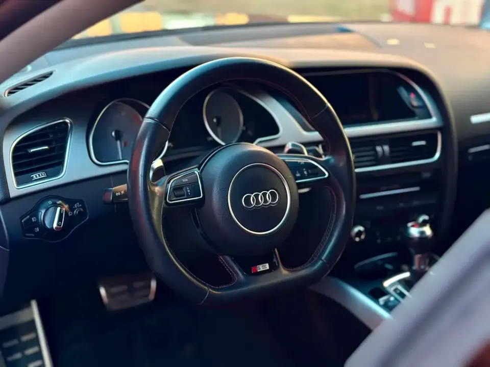 Audi S5